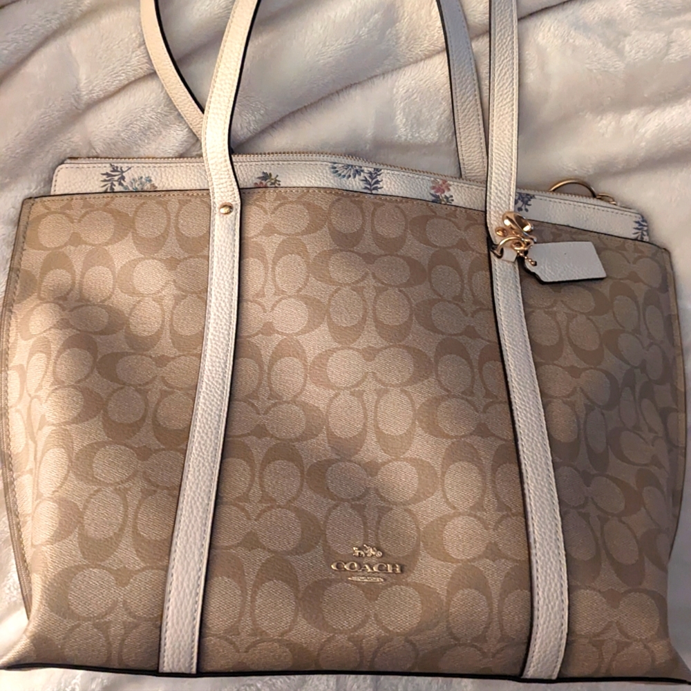 Tote bag with zipper, COACH